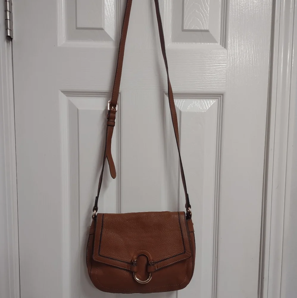 Vince Camuto Brown pebbled leather crossbody / Purse - Picture 1 of 16
